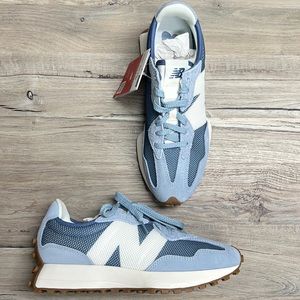 New Balance 327 Mercury Blue Mens size 7/Woman’s Size 9